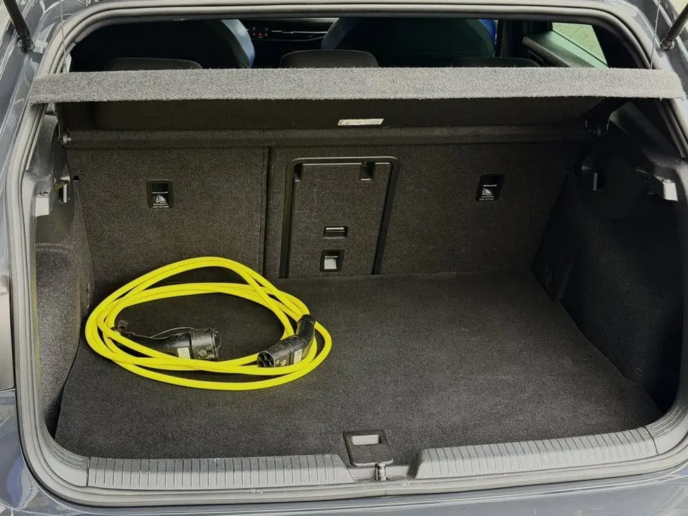 Volkswagen Golf GTE - ACC - Climate - 245PK - Plug-in Hybrid uit 2021, foto 11