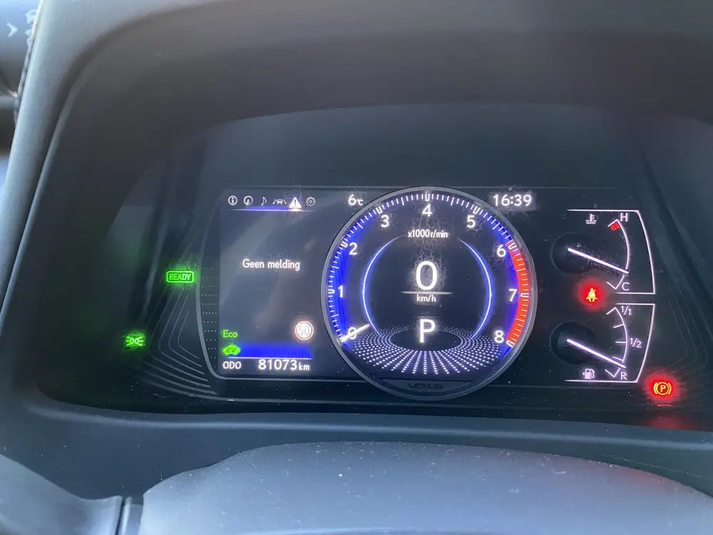 Lexus UX 250h Business Line 20 Inch BROCK uit 2019, foto 2