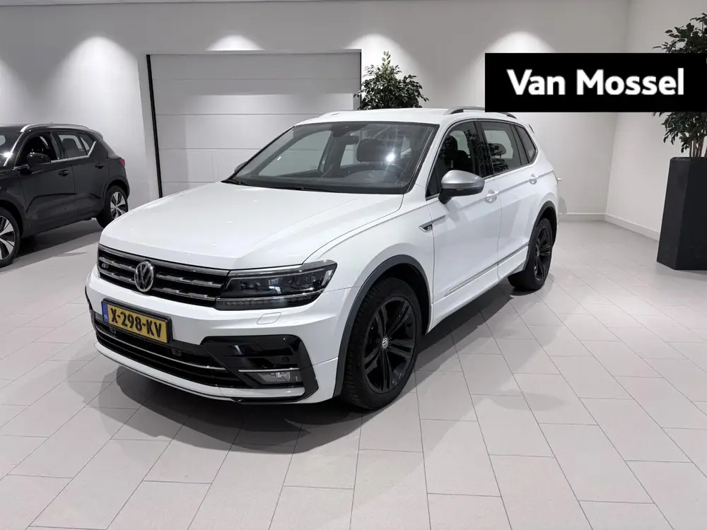 Volkswagen Tiguan Allspace 1.5 TSI R-Line uit 2021