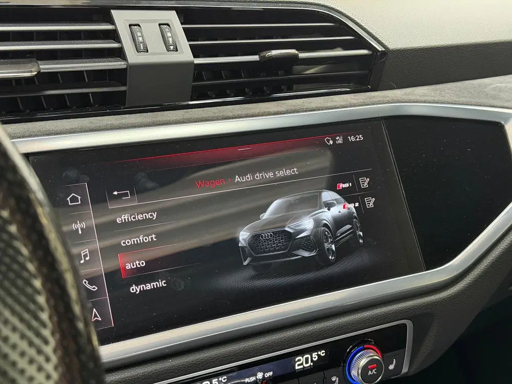 Audi RS Q3 2.5 TFSI 400PK uit 2020, foto 13