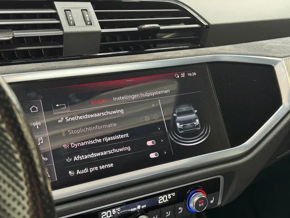 Audi RS Q3 2.5 TFSI 400PK uit 2020, foto 14