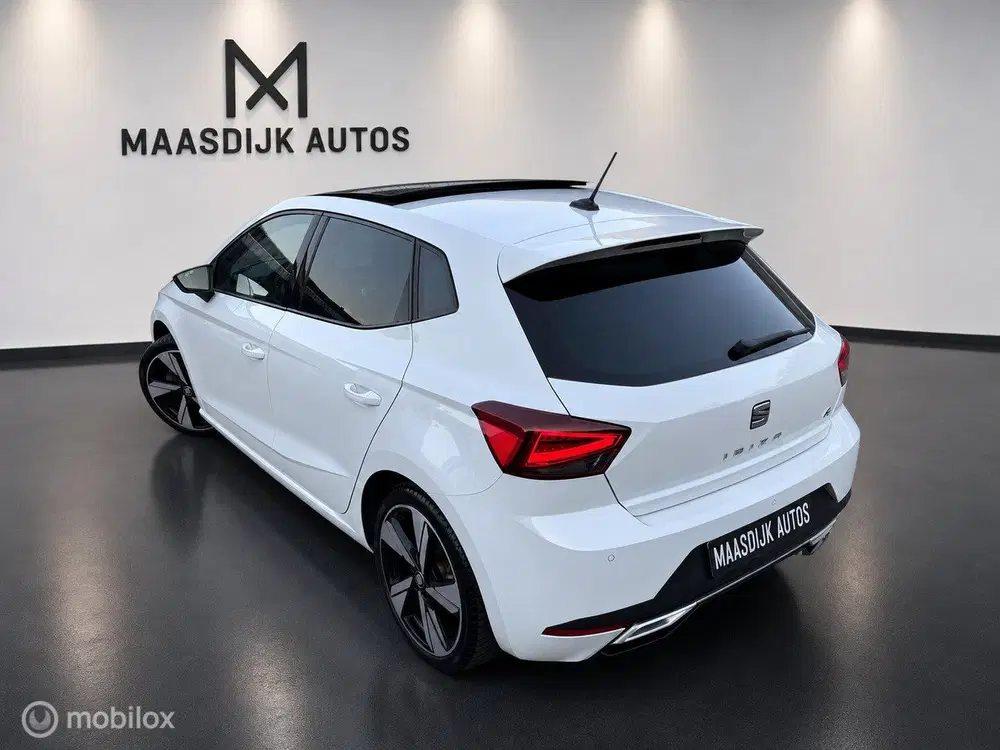SEAT Ibiza 1.0 TSI FR PANO PDC VIRTUAL CARPLAY ALCANT uit 2020, foto 10