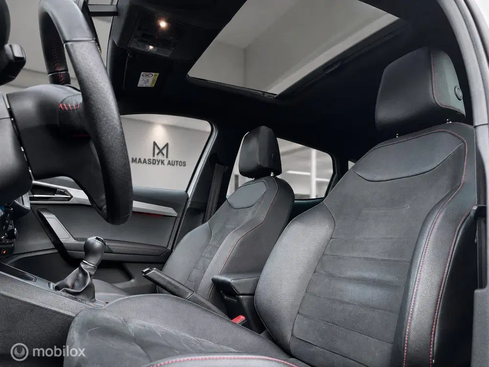 SEAT Ibiza 1.0 TSI FR PANO PDC VIRTUAL CARPLAY ALCANT uit 2020, foto 16