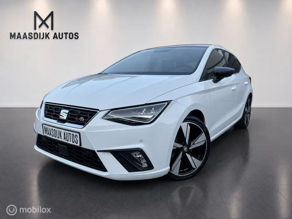 SEAT Ibiza 1.0 TSI FR PANO PDC VIRTUAL CARPLAY ALCANT uit 2020, foto 2