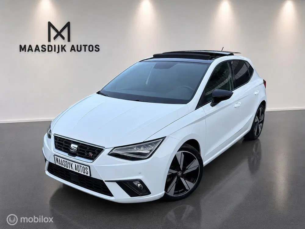 SEAT Ibiza 1.0 TSI FR PANO PDC VIRTUAL CARPLAY ALCANT uit 2020, foto 3