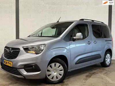Citroën Berlingo Citroen Berlingo 1.2 PureTech Shine Navi C uit 2020