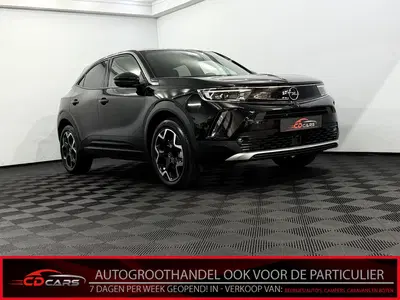 Opel Mokka Ultimate 50-kWh 11kw bl. Camera uit 2023