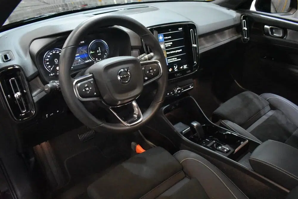 Volvo XC40 T5 262PK [Plug-In] Plus Dark uit 2022, foto 12
