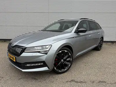 Skoda Superb 1.4 TSI iV Sportline Automaat Pano Canton uit 2021