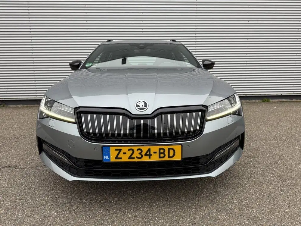 Skoda Superb 1.4 TSI iV Sportline Automaat Pano Canton uit 2021, foto 6