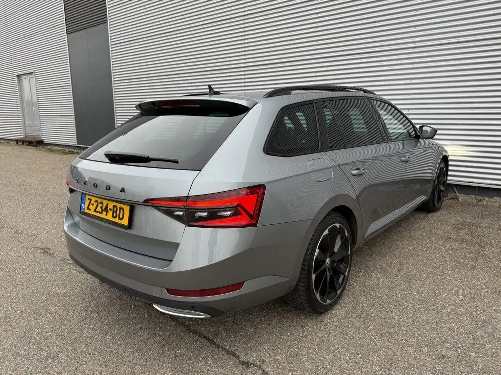 Skoda Superb 1.4 TSI iV Sportline Automaat Pano Canton uit 2021, foto 8