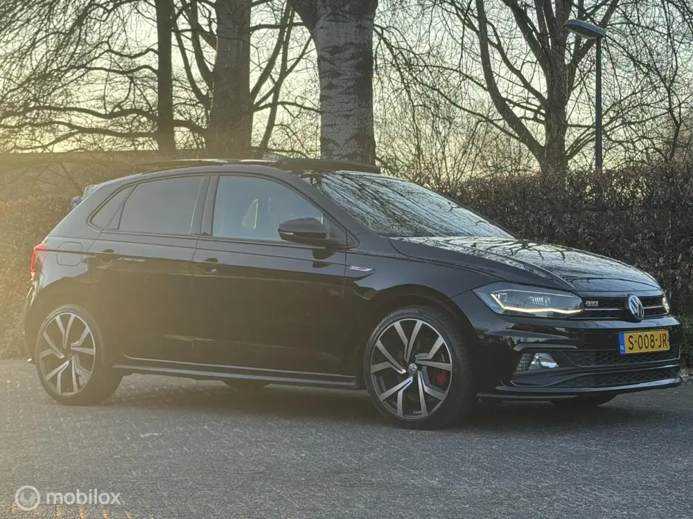 Volkswagen Polo GTI2.0 TSI 200PK /ACC/CARPLAY/PANO/CAMERA/DO uit 2019, foto 5