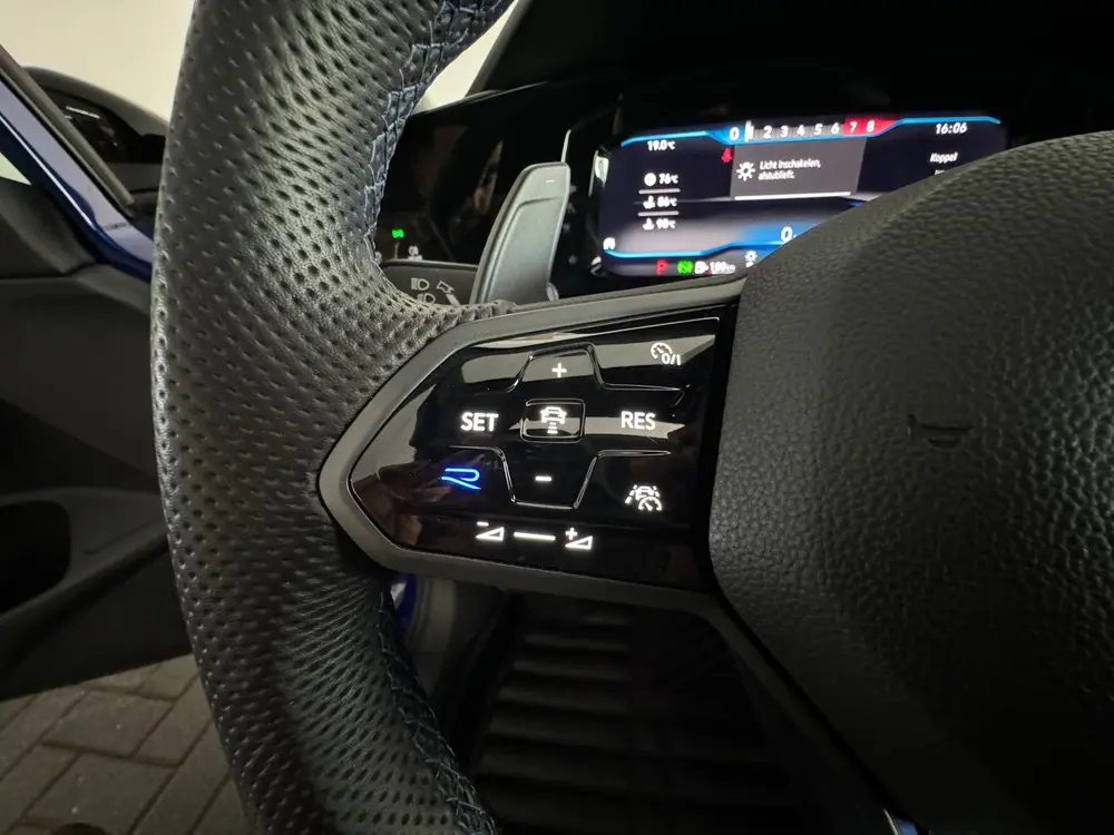 Volkswagen GOLF 2.0 TSI 4M R Performance Pano|Akrapovic|Memo uit 2021, foto 15