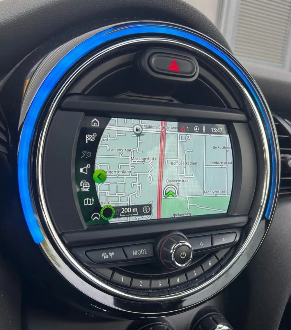 Mini 5-Deurs 1.5 Cooper Chili 136PK | PANO | NL AUTO | Luxe uit 2019, foto 16
