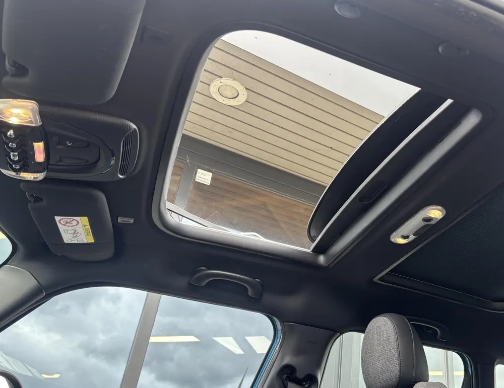 Mini 5-Deurs 1.5 Cooper Chili 136PK | PANO | NL AUTO | Luxe uit 2019, foto 9