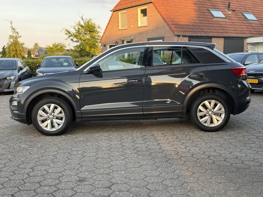 Volkswagen T-Roc 1.0 TSI KLIMA | CARPLAY | BOVAG ! uit 2019, foto 2
