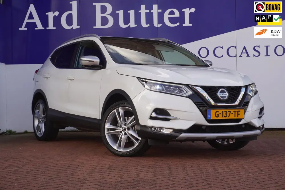 Nissan Qashqai 1.3 DIG-T N-Motion+Led+Pano-dak+navigatie+ uit 2019