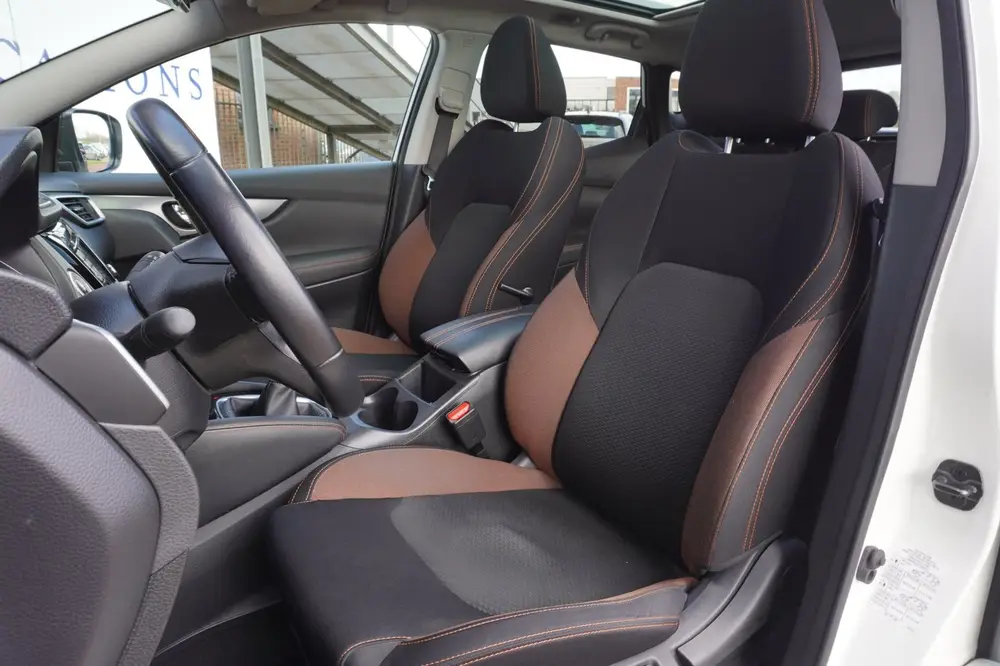 Nissan Qashqai 1.3 DIG-T N-Motion+Led+Pano-dak+navigatie+ uit 2019, foto 5