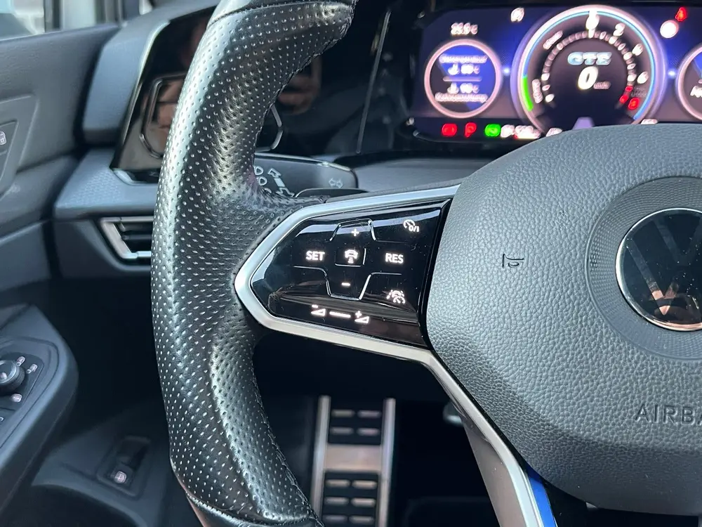 Volkswagen Golf 1.4 TSI eHybrid GTE - IQ. Light - Stoelverw uit 2022, foto 15