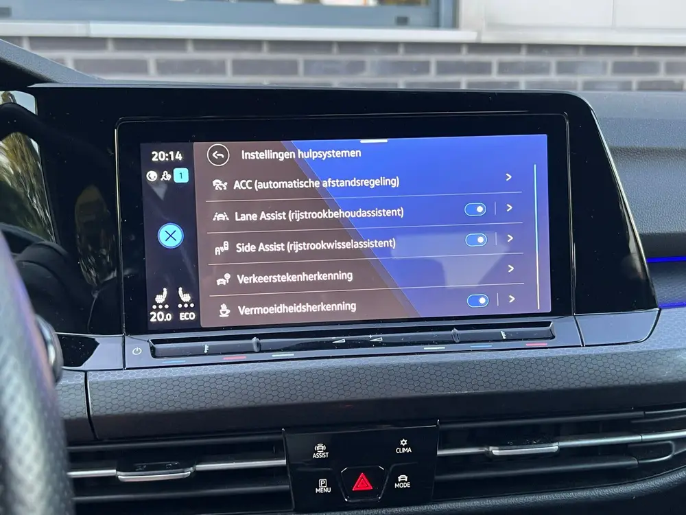 Volkswagen Golf 1.4 TSI eHybrid GTE - IQ. Light - Stoelverw uit 2022, foto 20
