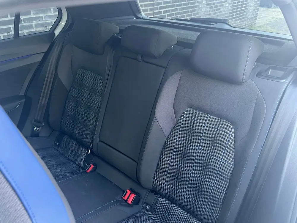 Volkswagen Golf 1.4 TSI eHybrid GTE - IQ. Light - Stoelverw uit 2022, foto 5