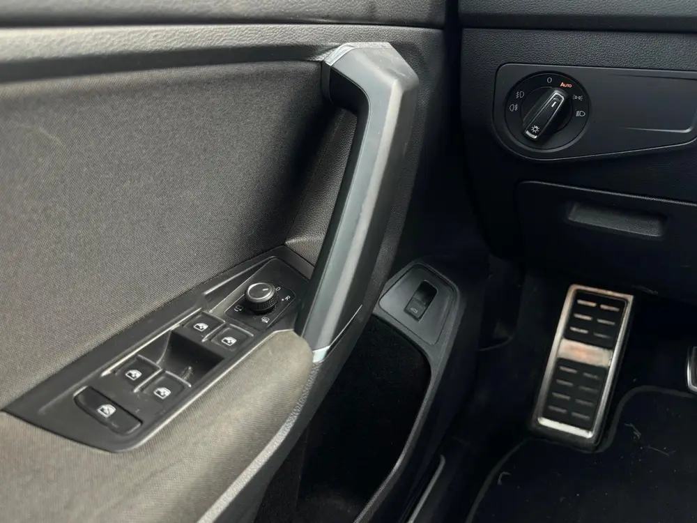 Volkswagen Tiguan Allspace 1.5 TSI Comfortline 7 Persoons | uit 2020, foto 20