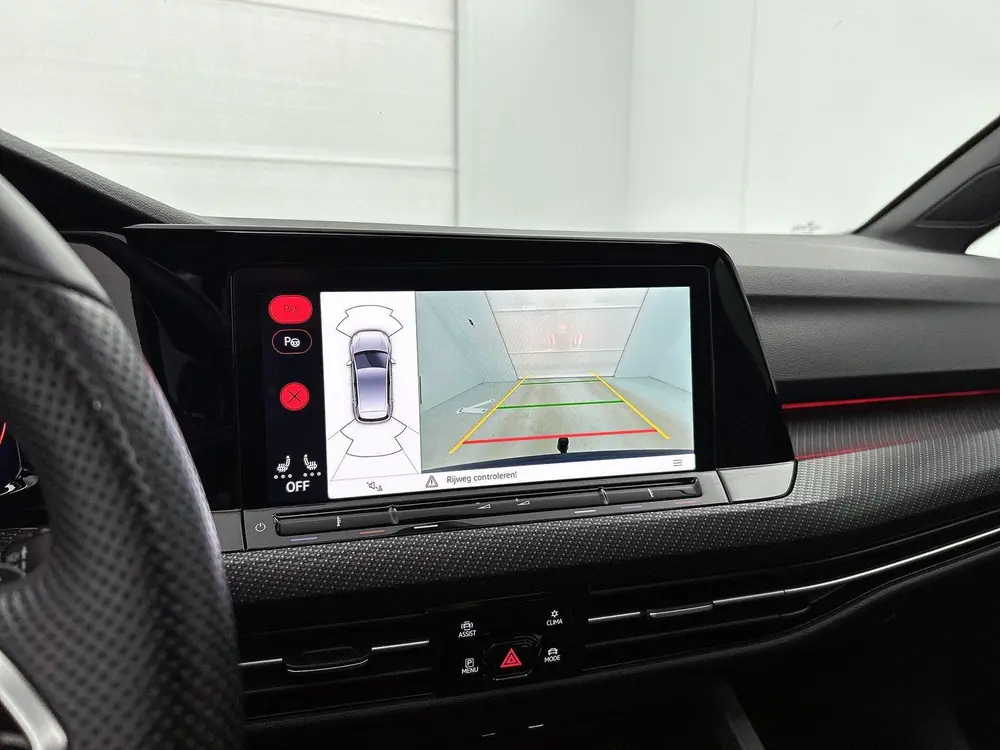 Volkswagen Golf 1.5 eTSI R-Line | PANORAMADAK | ACHTERUITRIJ uit 2021, foto 13
