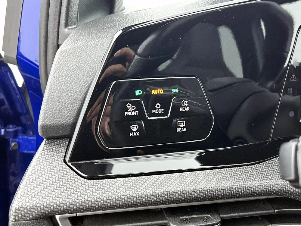 Volkswagen Golf 1.5 eTSI R-Line | PANORAMADAK | ACHTERUITRIJ uit 2021, foto 16