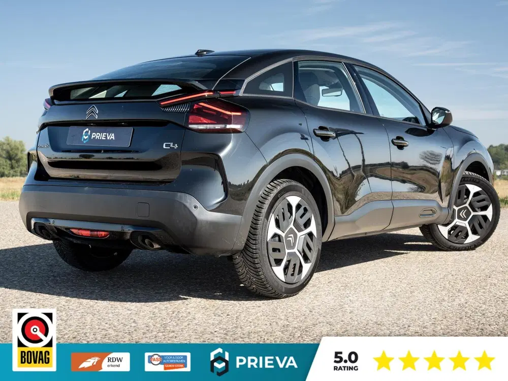 Citroën C4 PureTech Feel uit 2021, foto 2