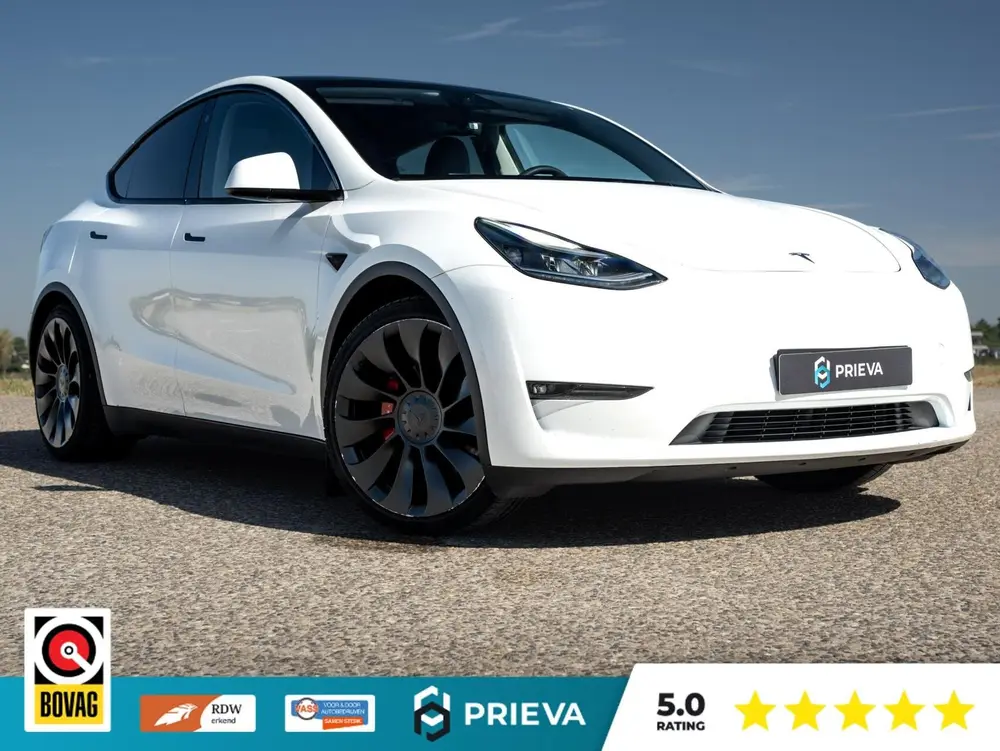 Tesla Model Y Performance AWD uit 2023, foto 3