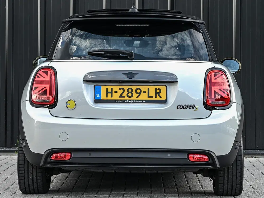 Mini Electric Yours 33 kWh uit 2020, foto 18