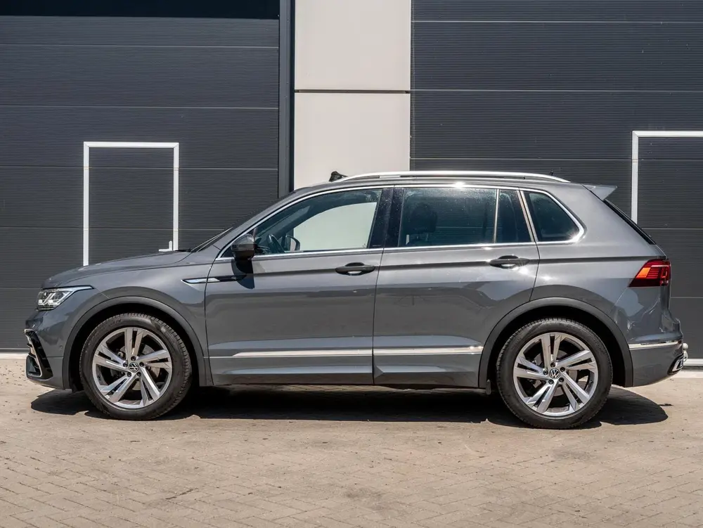 Volkswagen Tiguan 1.5 TSI R-Line Leder|Cam|Memory|Pano|VOL! uit 2020, foto 9