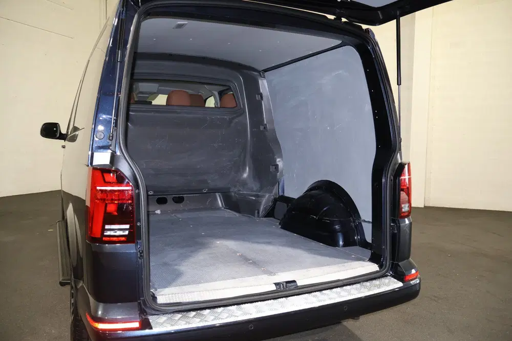Volkswagen Transporter 2.0 TDI 204pk L2 H1 DC Bulli Automaat uit 2024, foto 13