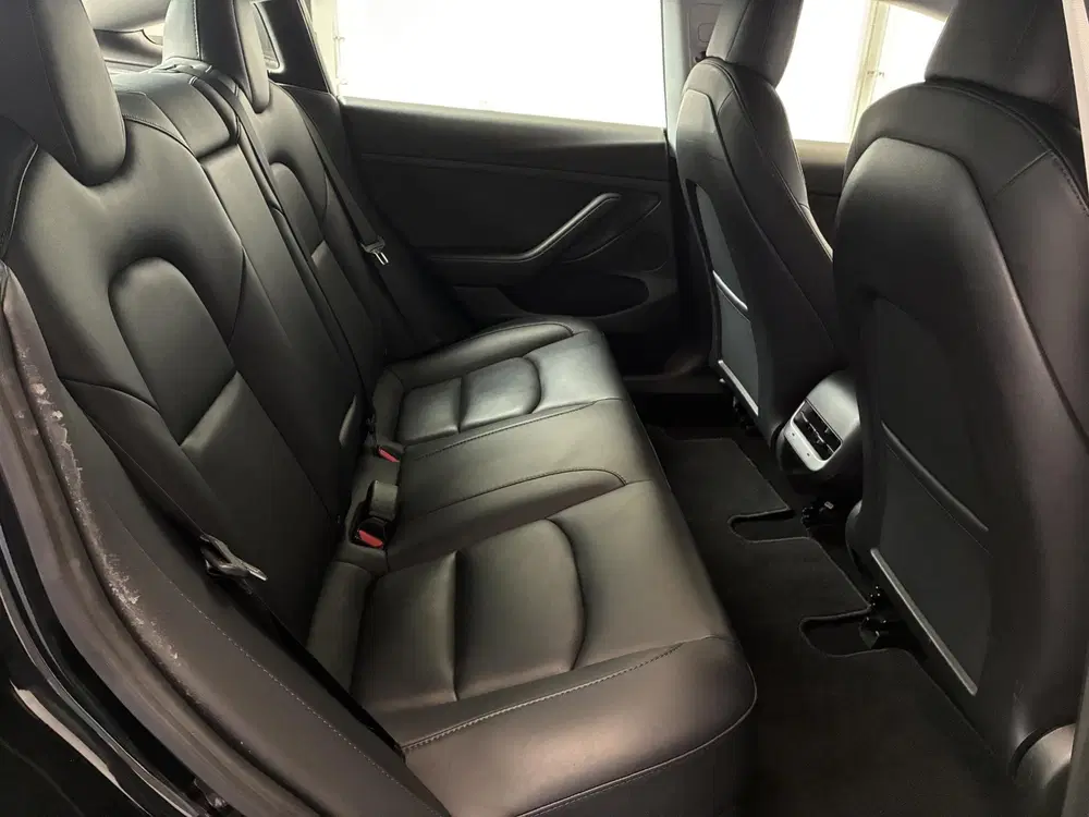 Tesla Model 3 Performance AWD 75 kWh uit 2021, foto 14