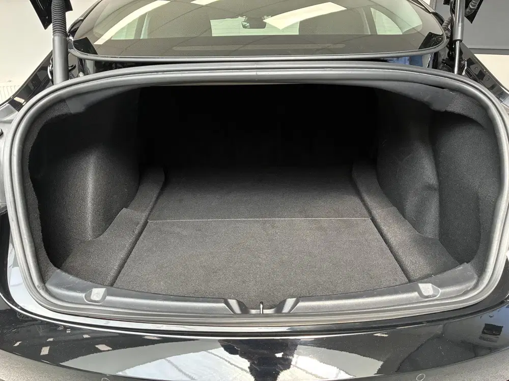 Tesla Model 3 Performance AWD 75 kWh uit 2021, foto 16