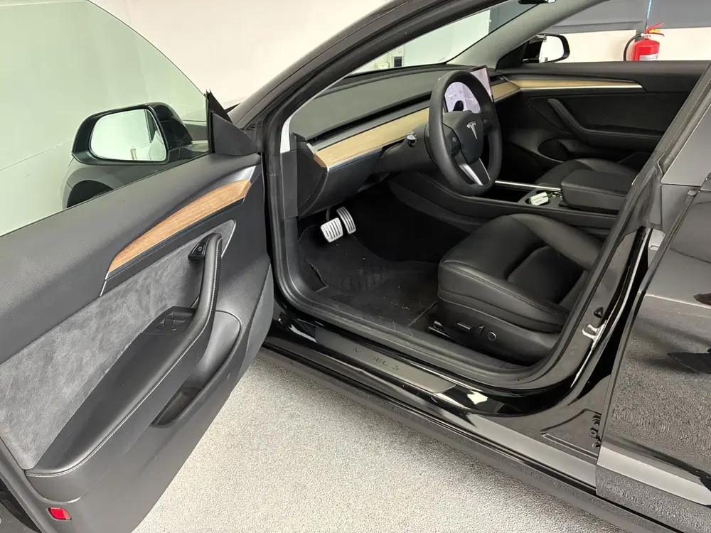 Tesla Model 3 Performance AWD 75 kWh uit 2021, foto 18