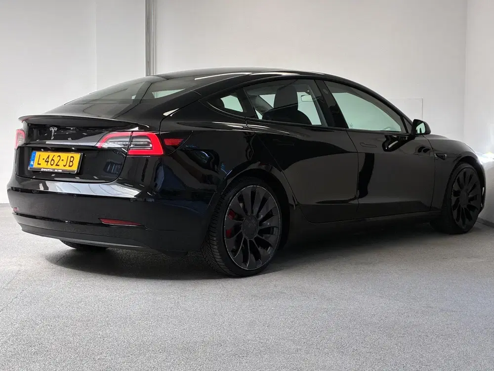 Tesla Model 3 Performance AWD 75 kWh uit 2021, foto 2