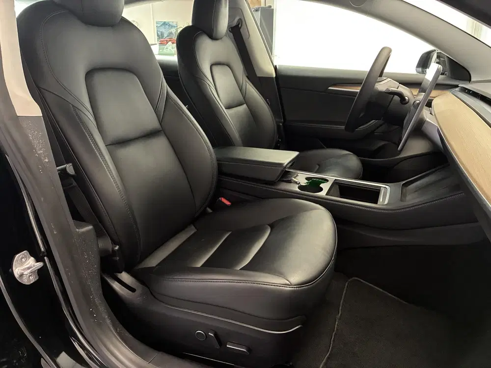 Tesla Model 3 Performance AWD 75 kWh uit 2021, foto 4
