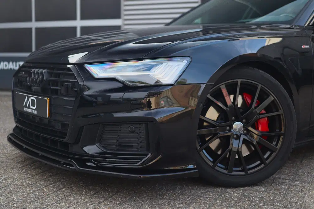 Audi A6 55 TFSI e quattro Competition S-Line 367 p uit 2020, foto 12