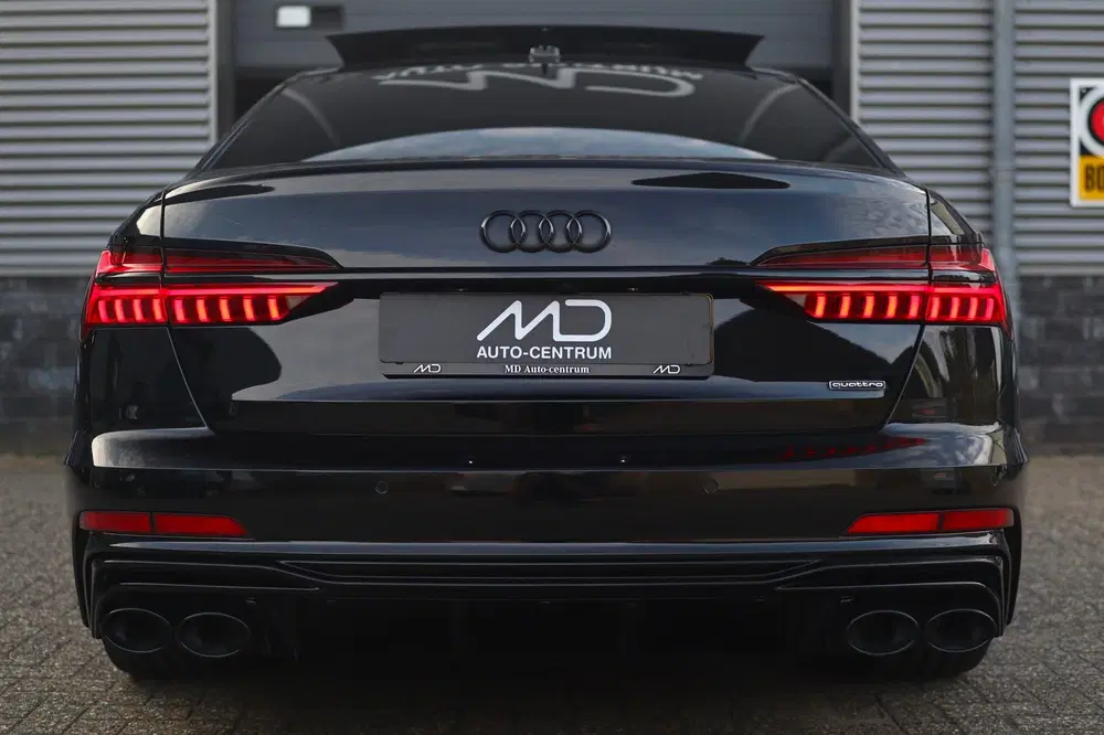 Audi A6 55 TFSI e quattro Competition S-Line 367 p uit 2020, foto 17