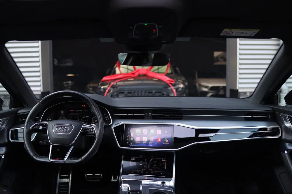 Audi A6 55 TFSI e quattro Competition S-Line 367 p uit 2020, foto 4