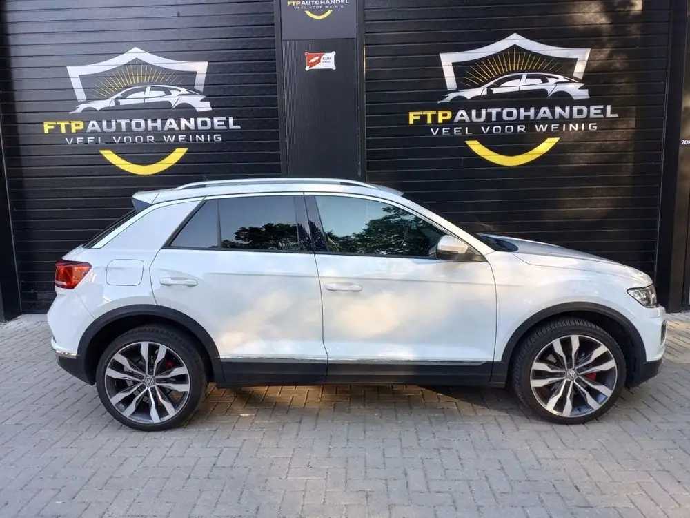 Volkswagen T-ROC 1.5 TSI Sport uit 2020, foto 4