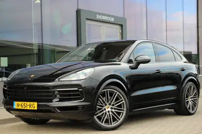 Porsche Cayenne Cayenne Coupé 3.0 E-Hybrid uit 2020
