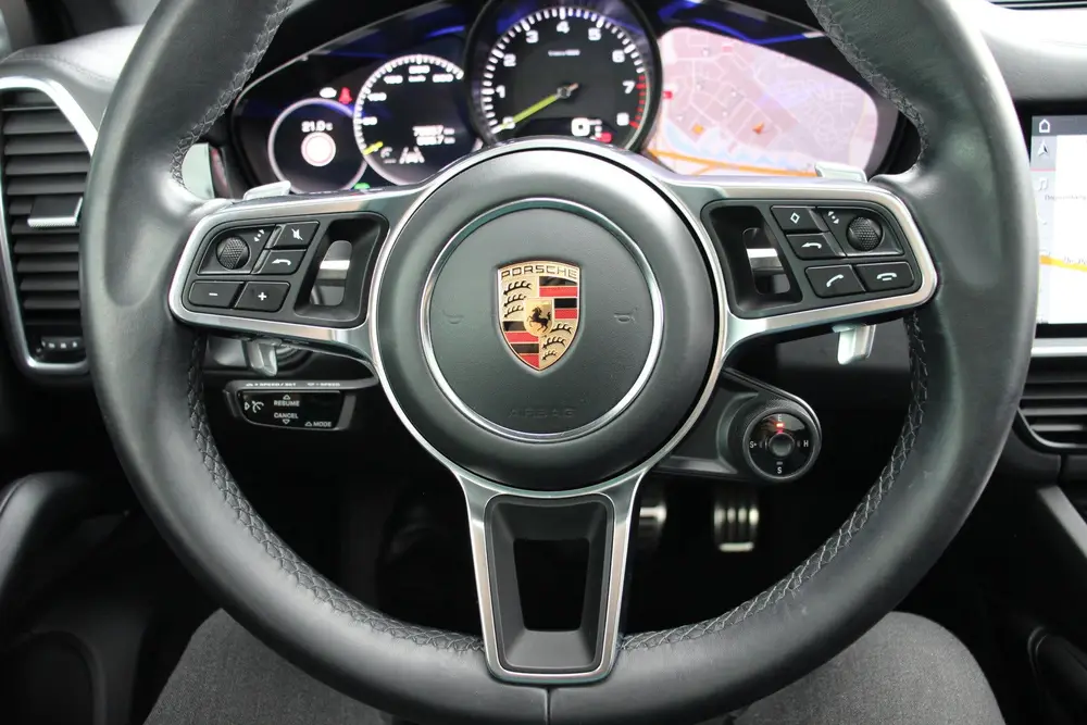 Porsche Cayenne Cayenne Coupé 3.0 E-Hybrid uit 2020, foto 16