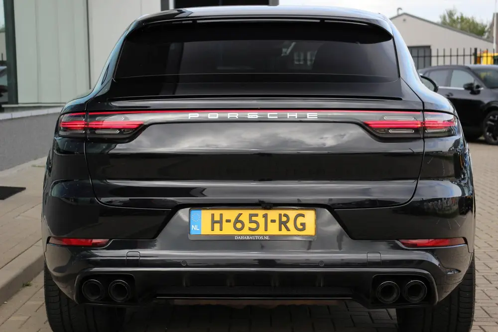 Porsche Cayenne Cayenne Coupé 3.0 E-Hybrid uit 2020, foto 7