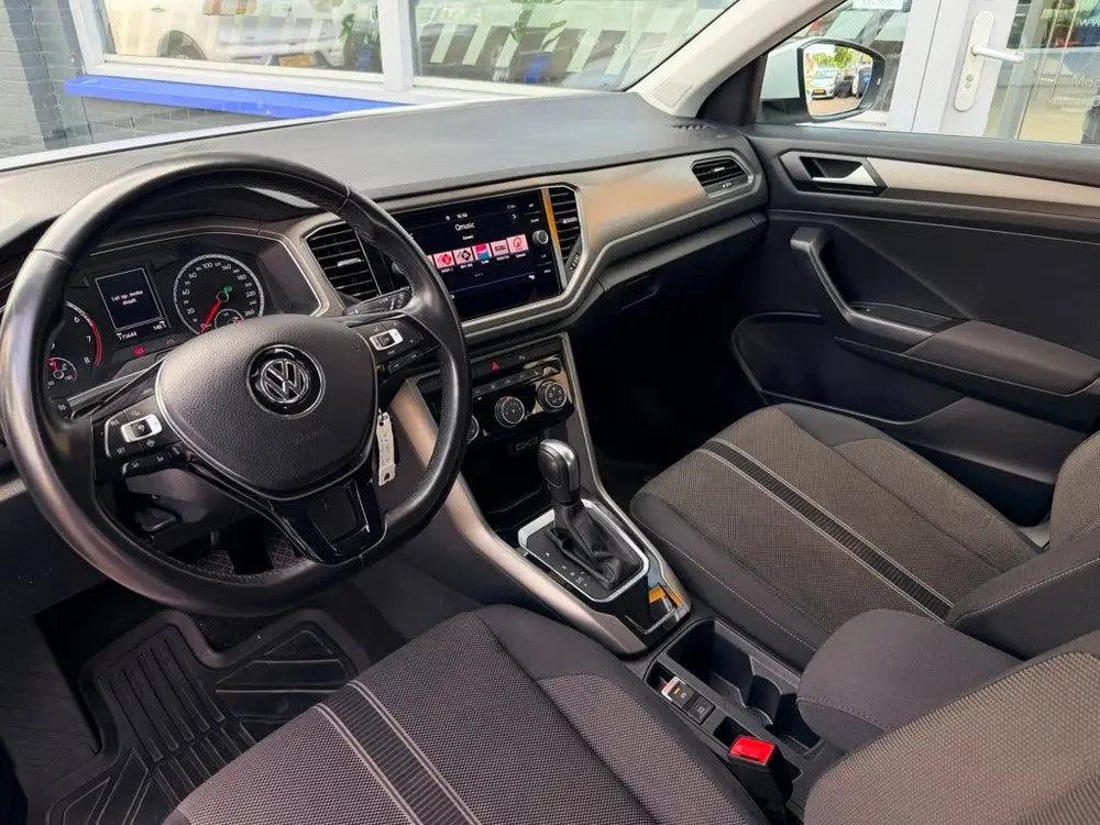 Volkswagen T-Roc 1.5 TSI Sport - Automaat - Trekhaak - CarPl uit 2020, foto 7