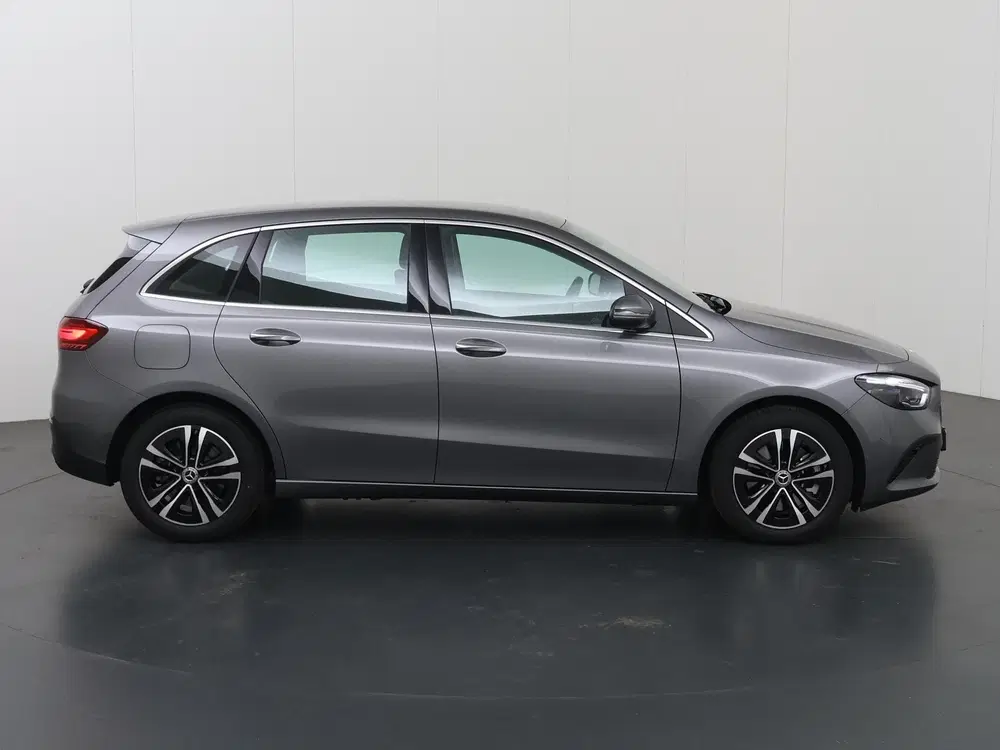 Mercedes-Benz B-Klasse 250 e Business Solution uit 2025, foto 6