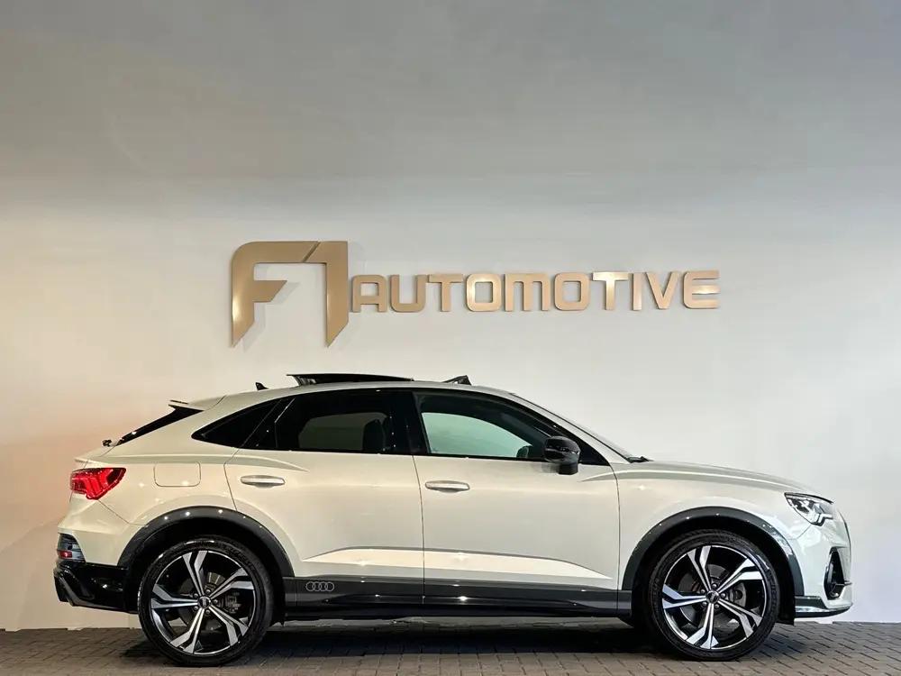 Audi Q3 45 TFSI quattro edition Pano uit 2019, foto 11