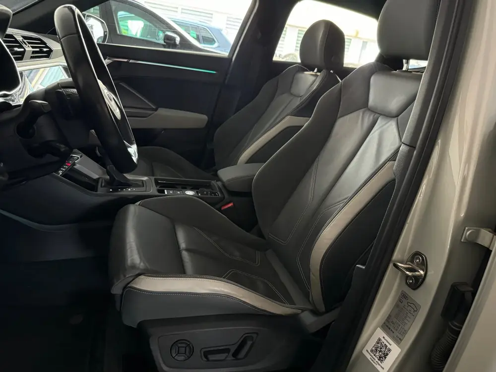 Audi Q3 45 TFSI quattro edition Pano uit 2019, foto 5