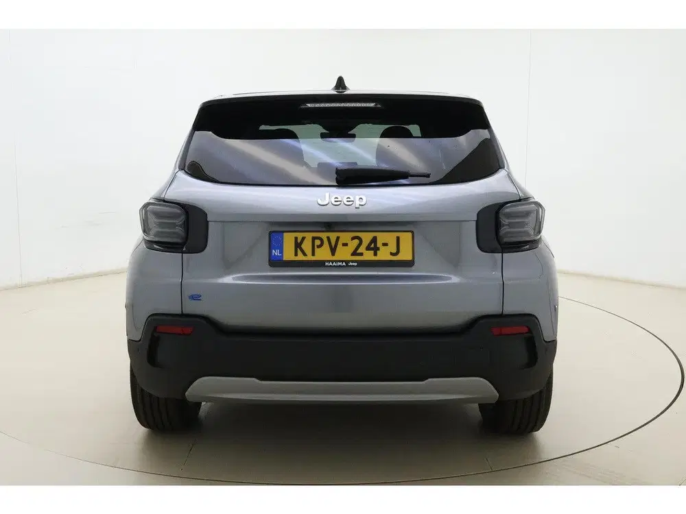 Jeep Avenger Summit 54 kWh uit 2026, foto 11